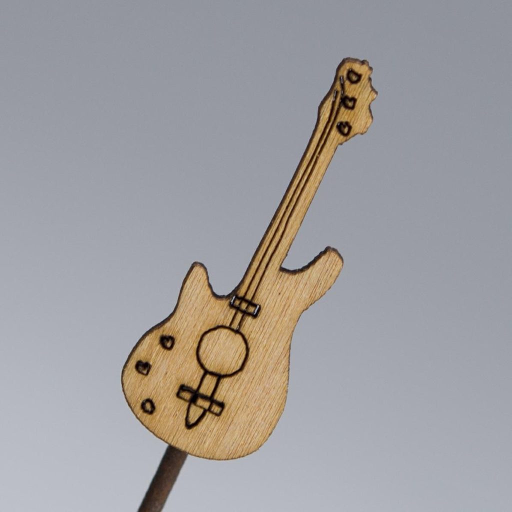 APPLICAZIONE LEGNETTO CHITARRA 1,3 X 3,5