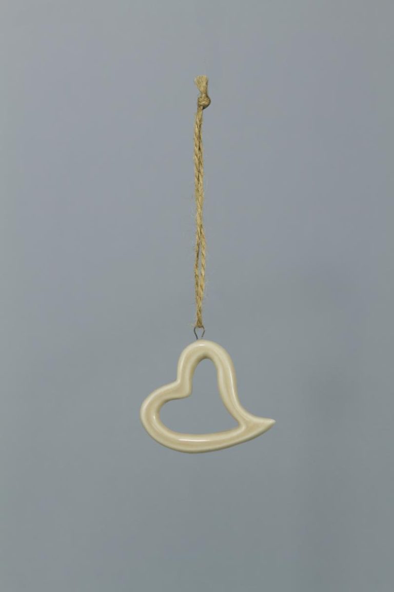 SOGGETTI IN CERAMICA CUORE TORTORA